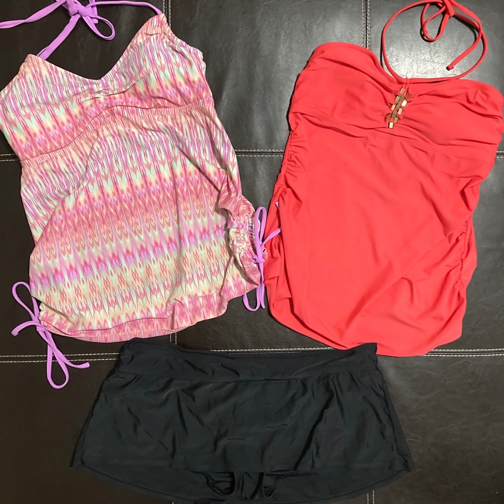 Maternity Swimwear - Liz Lange - Size Medium